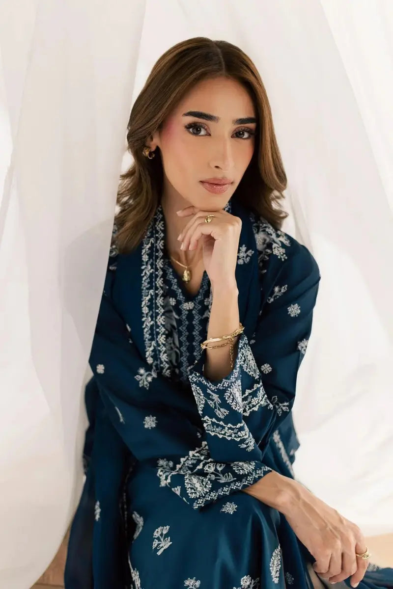 Esaam 3Pc - Embroidered Dress
